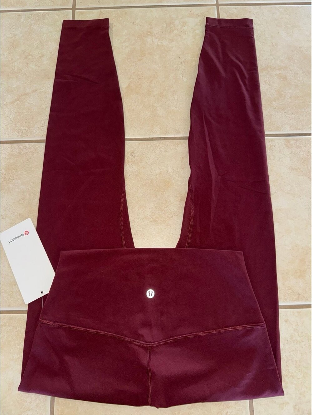 Lululemon Align High Rise 28” Red Merlot Size 8 NWT